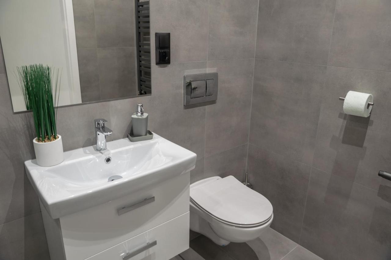 Apartamenty Dworcowa 45 Gliwice Exteriör bild
